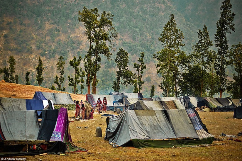 El último de los cazadores y recolectores: la vida de una tribu primitiva en Nepal