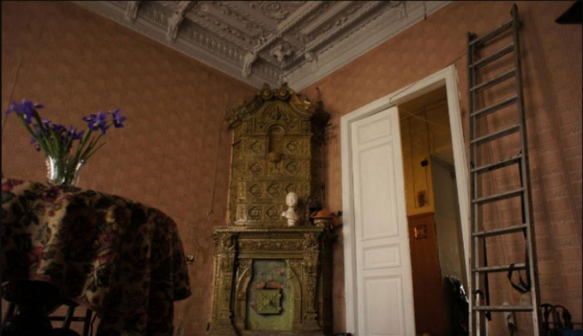El lujo y la pobreza de San Petersburgo apartamentos comunales