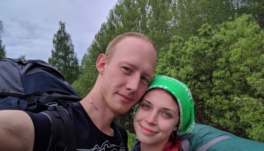 En Bali, las autoridades están buscando rusos debido al porno en el sagrado volcán Batur