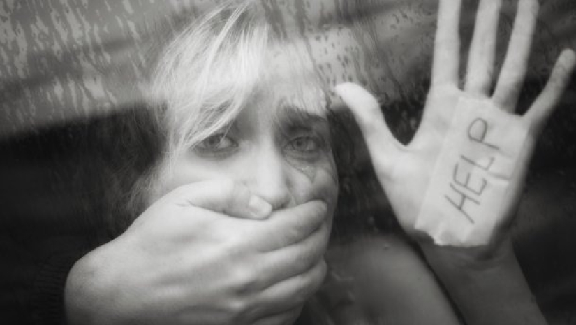 Esclavos sexuales: tres niñas hablaron abiertamente sobre los horrores que sufrió en cautiverio pervertidos