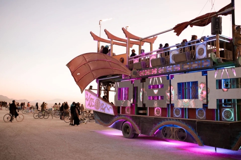 Euforia en medio del desierto: Revelaciones calientes de los participantes del Festival Burning Man