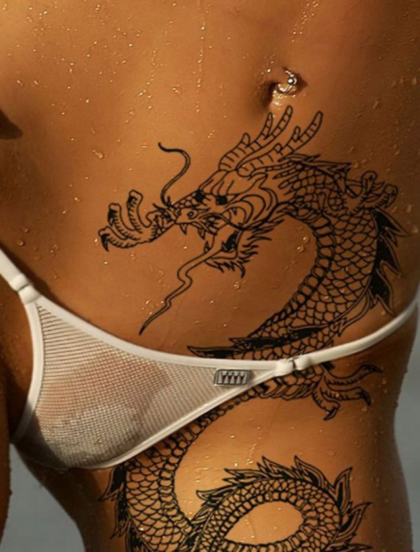 Tattoo woman intim Small tits:
