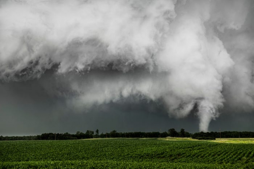 Fotógrafo pasó 7 años persiguiendo tormentas en Tornado Alley