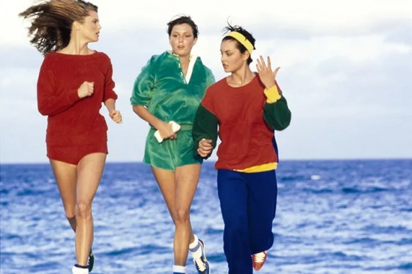 From harem pants to leggings: what women went in for sports earlier in the than now
