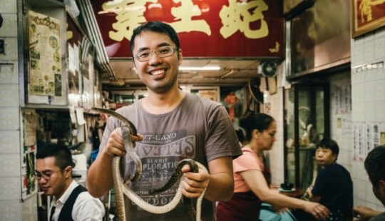 From snake soup to witchcraft: Hong Kong street vendors - in pictures
