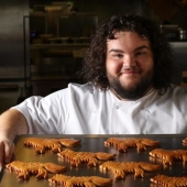 Game of Thrones 'Pie' opened his own bakery