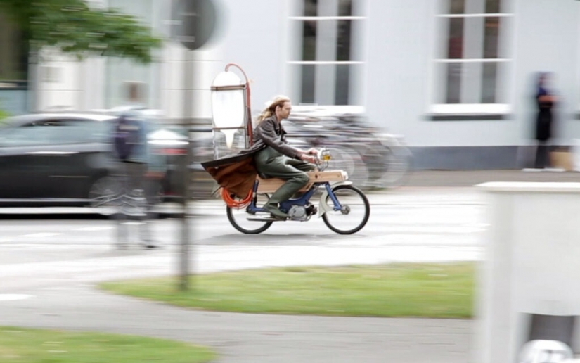 ¿Gasanem? Un holandés extrae metano de los pantanos para alimentar una motocicleta con él