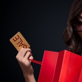 Getting ready for Black Friday, or How to find out the real price of a product before the sale