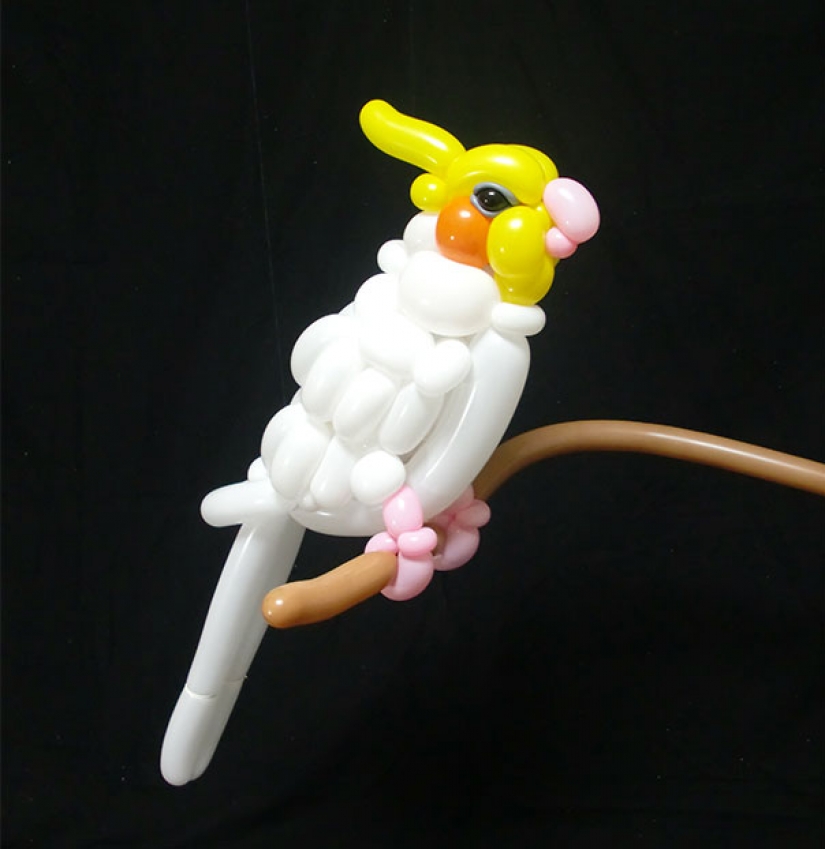 Giro, giro, me quiero engañar: Japonés crea realista figuras de animales con globos