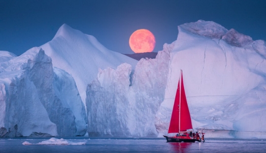 Glaciers and silence: The vanishing beauty of Greenland through the lens of Albert Dros