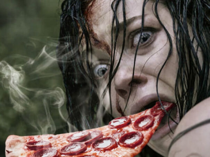 Horror with ketchup: users add pizza to the frames from scary movies