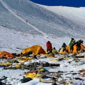 How Everest turned into the highest trash