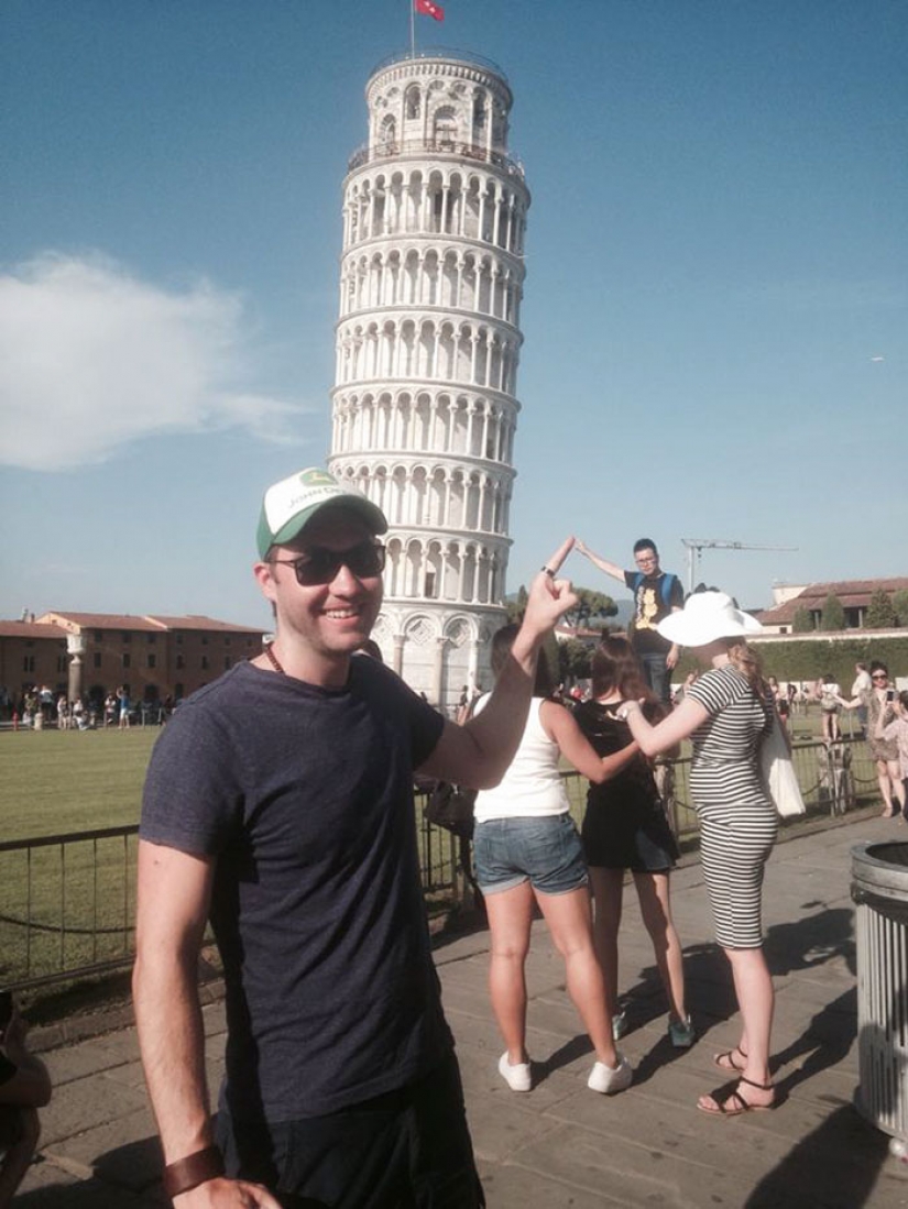 How to properly troll tourists at the Leaning Tower of Pisa