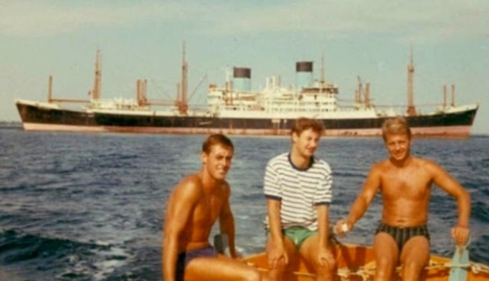 In the 1960s, the Suez canal was blocked for 8 years and what did the trapped sailors