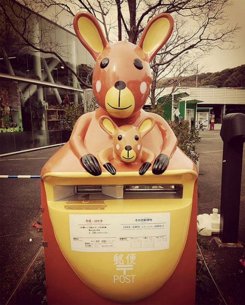 Incluso los buzones de correo en Japón son muy extraños