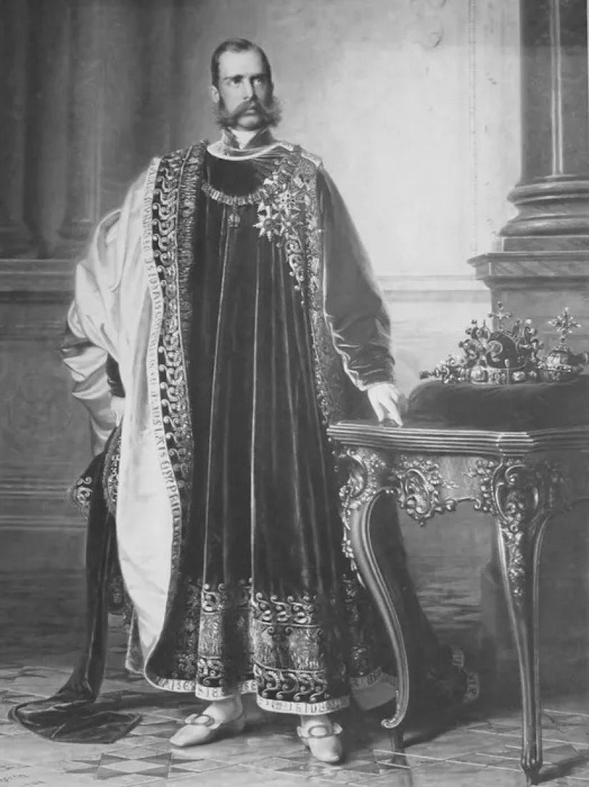 Isabel de Baviera: la hermosa reina que fue enloquecida por su suegra y asesinada por un transeúnte