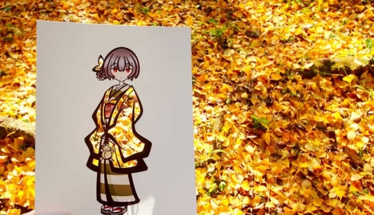 Japonés artista pinta sus ilustraciones con la ayuda de la naturaleza