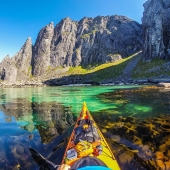 Kayaker toma fotos increíbles de fiordos noruegos y las publica en Instagram