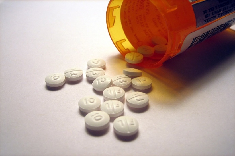 La aspirina, hierbas, paracetamol, y otros familiares de medicamentos que pueden ser peligrosas