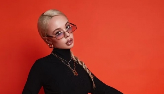 La belleza de la evolución de Ejemplo: cómo cambiar el popular bloguero de Tobolsk