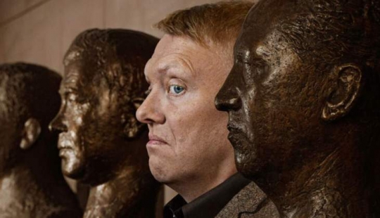 La historia de Jon Gnarr-un comediante que "llegó" a la posición de alcalde de Reikiavik