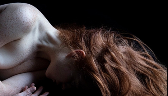 La luz y el cuerpo: rembrandtesque desnudez La luz y el cuerpo: rembrandtesque desnudez