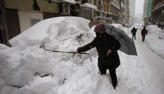 La peor tormenta de nieve en décadas azotó España