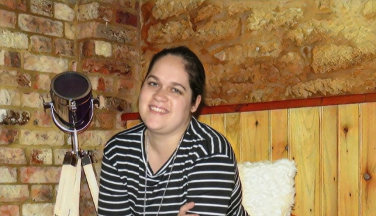 Liberado de la esclavitud: una mujer británica dejó una secta estricta después de perder su virginidad a la edad de 30