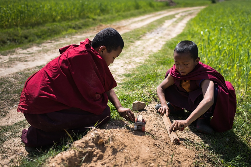 LIFE IN A BUDDHIST MONASTERY TILOPE: PHOTO ESSAY BY ALEXEY TERENTYEV