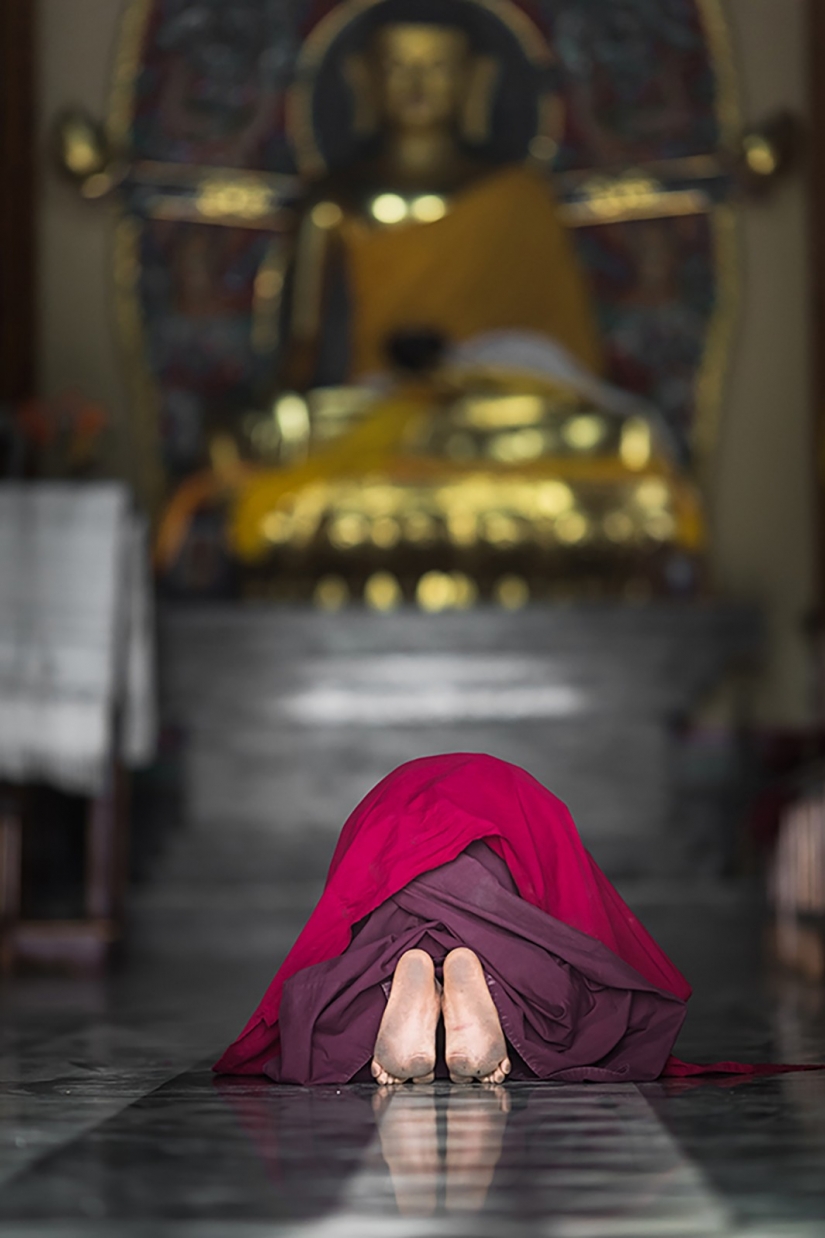 LIFE IN A BUDDHIST MONASTERY TILOPE: PHOTO ESSAY BY ALEXEY TERENTYEV