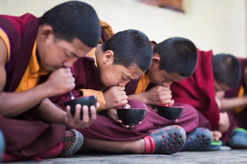 LIFE IN A BUDDHIST MONASTERY TILOPE: PHOTO ESSAY BY ALEXEY TERENTYEV