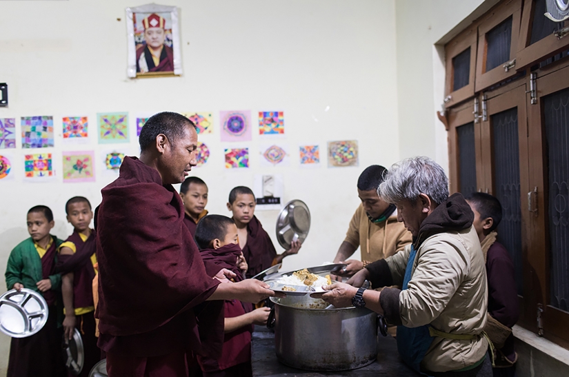 LIFE IN A BUDDHIST MONASTERY TILOPE: PHOTO ESSAY BY ALEXEY TERENTYEV