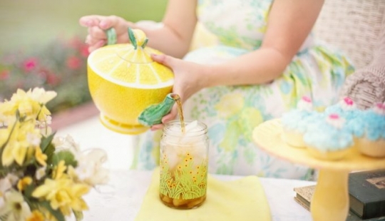 Los 10 beneficios para la salud más sorprendentes de los limones