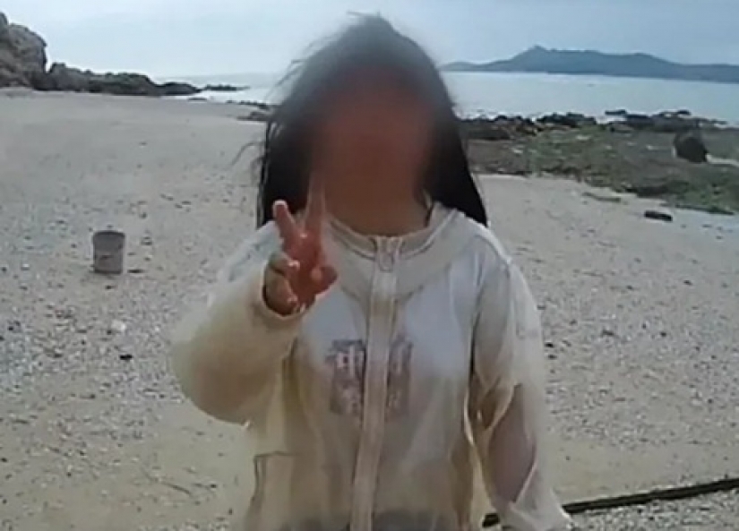 Los padres dejaron a su hija en una isla desierta para hacerla entrar en razón. Lo hicieron