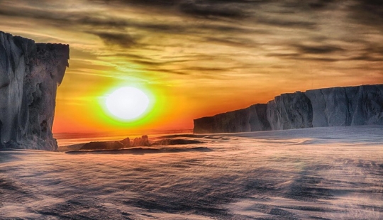 Magnificent Antarctica through the eyes of Devina Strauss