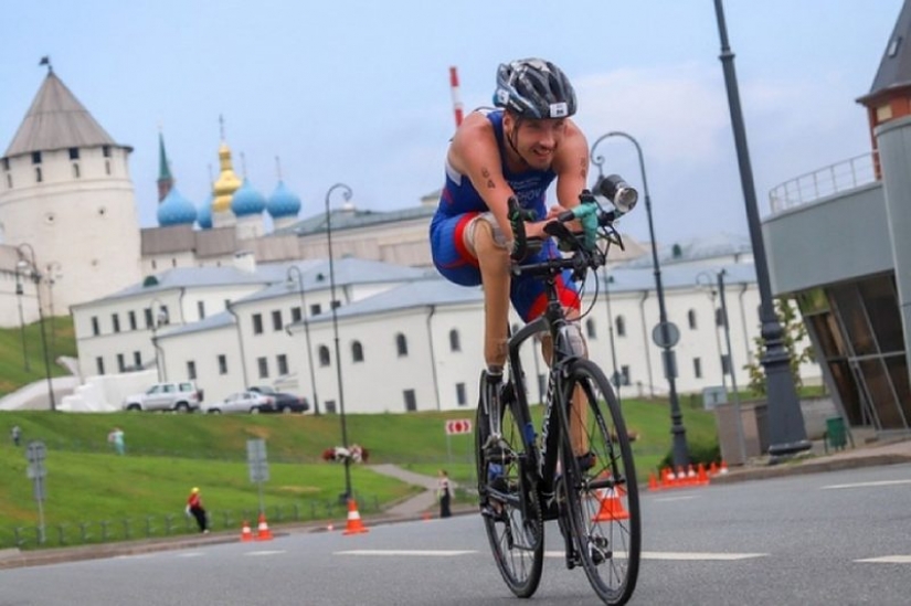 Mikhail Astashov: el camino de un repartidor de alimentos a un campeón paralímpico