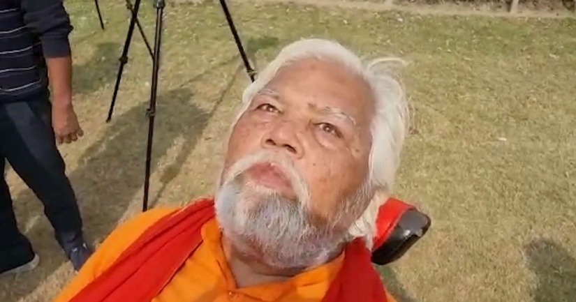 ¿Mirar el sol y no quedar ciego? ¡Tranquilo! Un pensionista de la India ha establecido un récord inusual