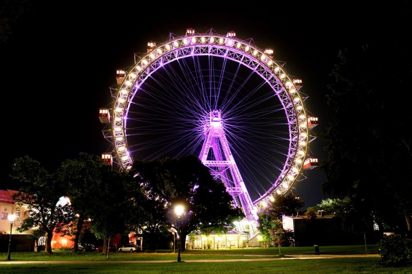 Most famous Ferris wheels in the world