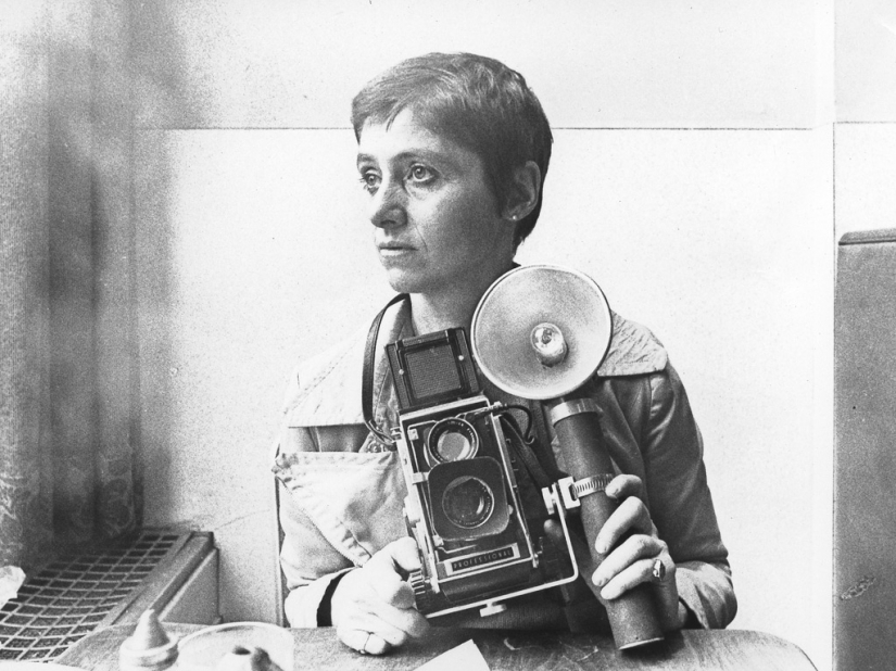 MOST IMPACT WOMAN PHOTOGRAPHERS OVER 100 YEARS