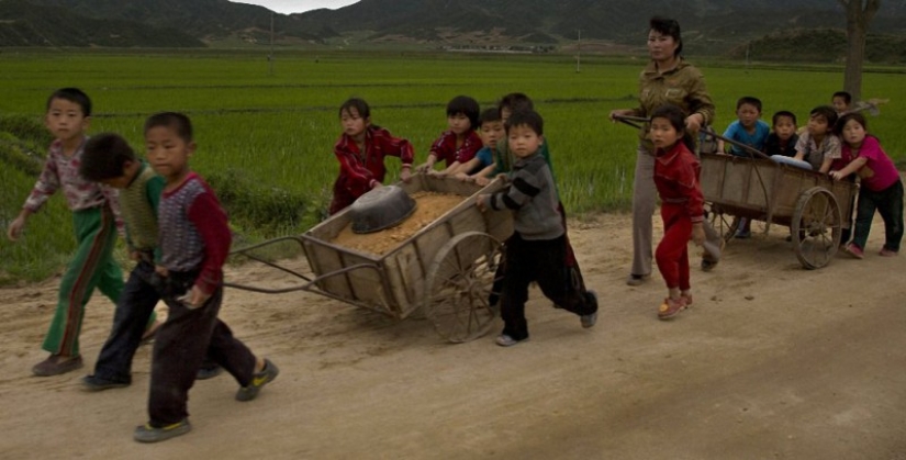 North Korea without embellishment in the Western lens of the photographer