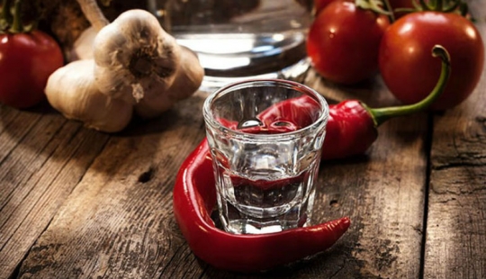 Not only inside: 12 of the most unusual but effective ways to use vodka