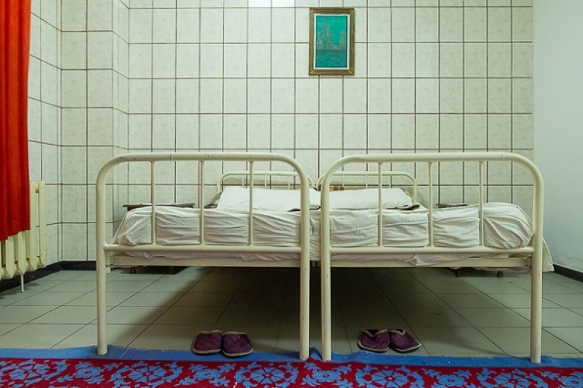 Oases of love in Romanian prisons