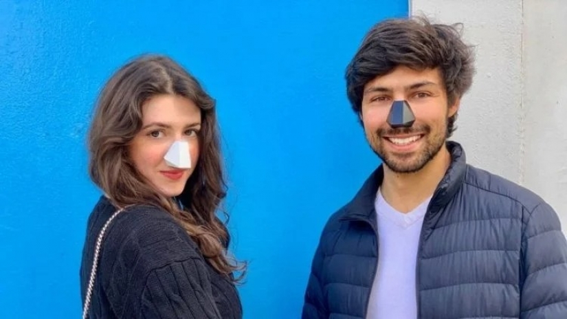 Otto: a special filter for the air that will make you look like a dog