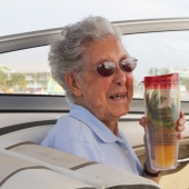 Paciente con cáncer, estadounidense de 90 años, se fue de viaje en lugar de recibir tratamiento