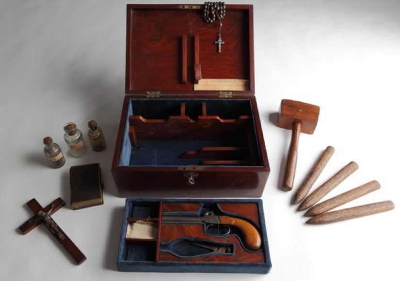 "Perish, evil spirits!": vampire killing kits are relevant again