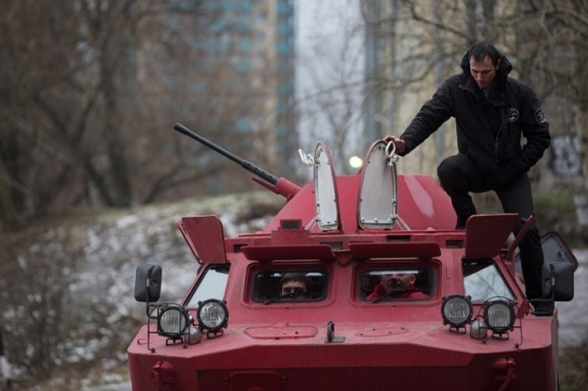 Personal tank: 5 real ways to use old armored vehicles in everyday life