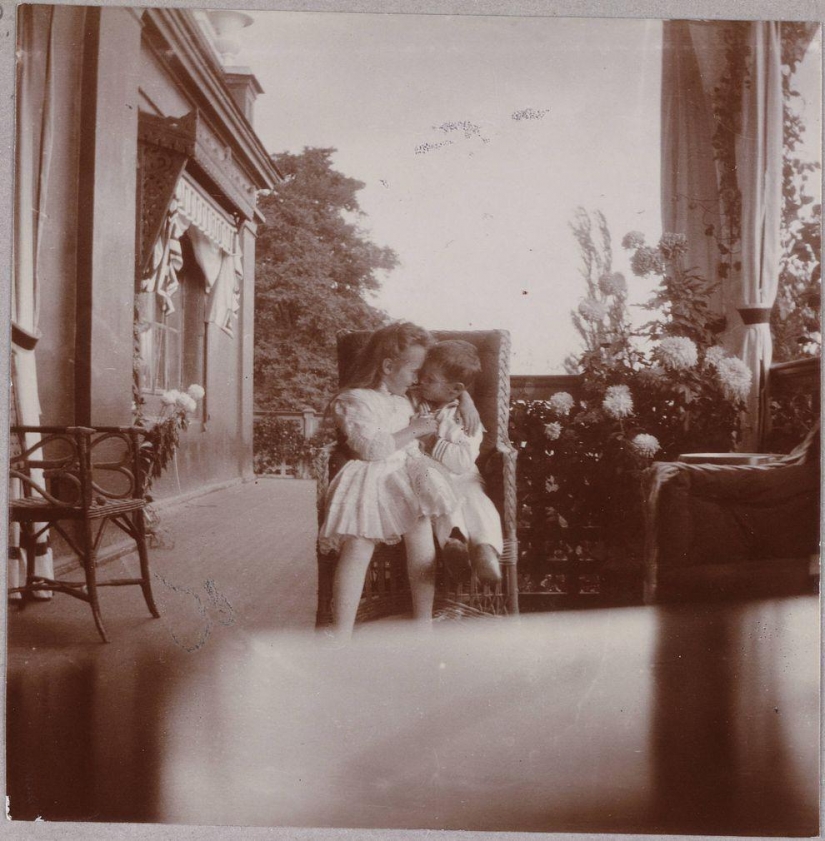 Photos of the Romanov family, who you've probably never seen