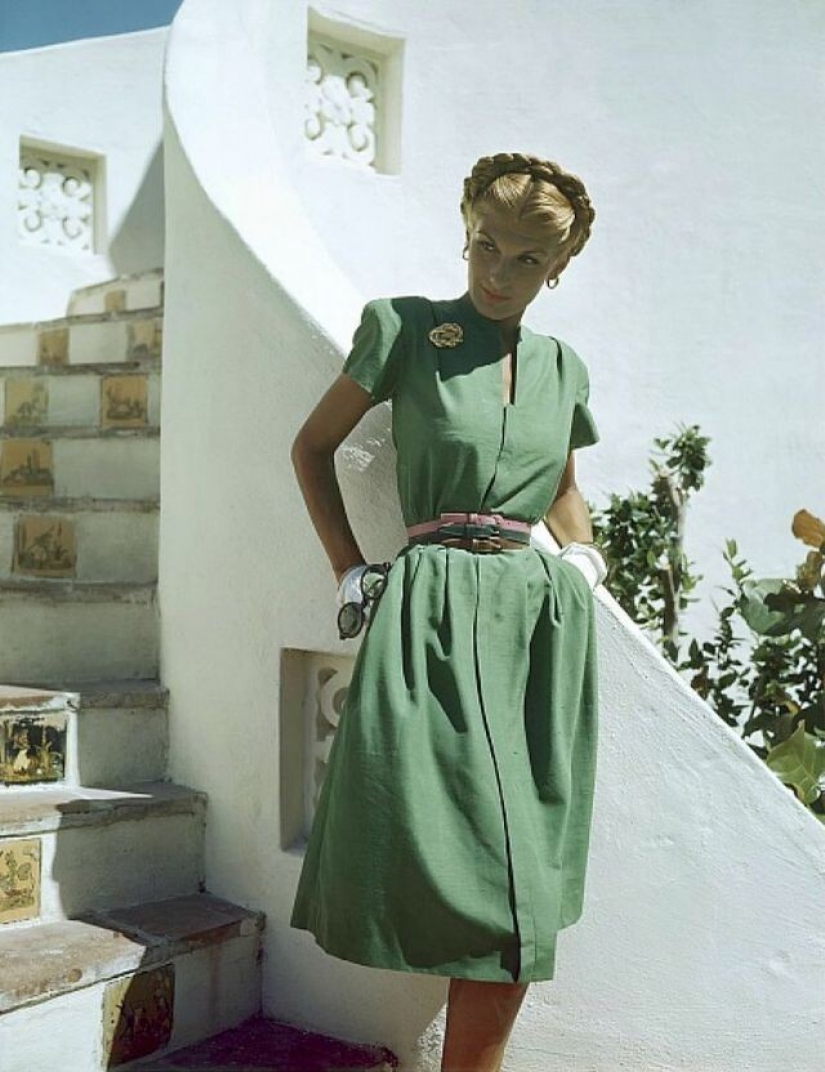 Russian trace in the Western gloss: fashion photos of Sergei Balkin of the 1940s