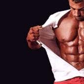 Saltar a la cuerda y sin gimnasio: un blogger de Canadá mostró cómo ponerse en forma en un mes