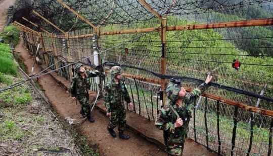 Salto a la libertad: una gimnasta de Corea del Norte saltó por encima de una valla de tres metros en Corea del Sur